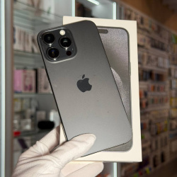 Смартфон Apple iPhone 15 Pro Max 256Гб "черный титан" б/у