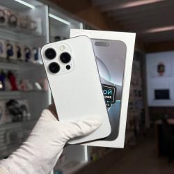 Смартфон Apple iPhone 16 Pro 128Гб "белый титан" б/у