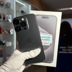 Смартфон Apple iPhone 15 Pro 256Гб "черный титан" б/у
