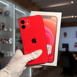 Смартфон Apple iPhone 12 64Гб красный б/у