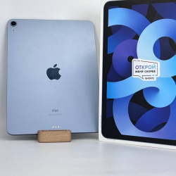 Планшет Apple iPad Air 10,9&quot; 2020 64Гб Wi-Fi голубой б/у