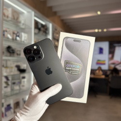Смартфон Apple iPhone 15 Pro Max 256Гб "чёрный титан" б/у