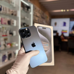 Смартфон Apple iPhone 15 Pro Max 256Гб "синий титан" б/у