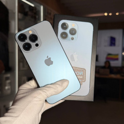Смартфон Apple iPhone 13 Pro 128Гб "небесно-голубой" б/у