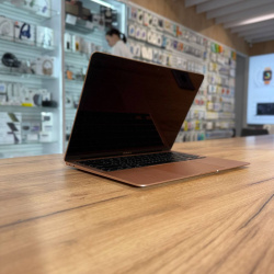 Ноутбук Apple MacBook Air 13" M1, 2020, 8Гб, 256Гб SSD, "розовое золото" б/у