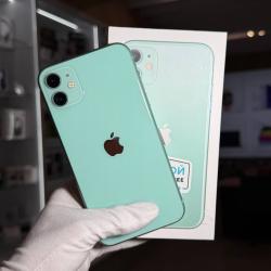 Смартфон Apple iPhone 11 64Гб зеленый б/у