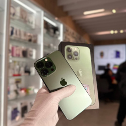 Смартфон Apple iPhone 13 Pro 128Гб "альпийский зеленый" б/у