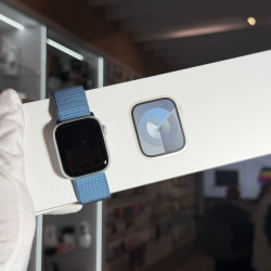 Apple Watch Series 9, 41мм, корпус из алюминия серебристого цвета б/у