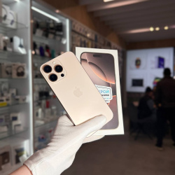 Смартфон Apple iPhone 16 Pro Max 512Гб "песчаный титан" б/у