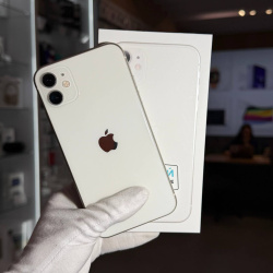 Смартфон Apple iPhone 11 128Гб белый б/у