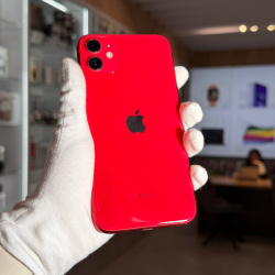 Смартфон Apple iPhone 11 128Гб  красный б/у