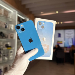 Смартфон Apple iPhone 13 256Гб синий б/у