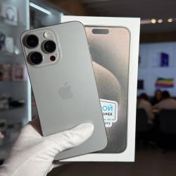 Смартфон Apple iPhone 15 Pro Max 256Гб "натуральный титан" б/у