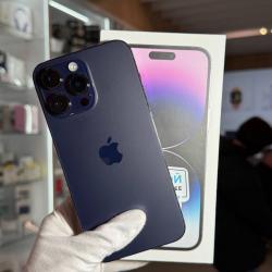 Смартфон Apple iPhone 14 Pro Max 128Гб "темно-фиолетовый" б/у