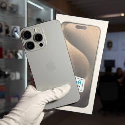 Смартфон Apple iPhone 15 Pro Max 1Тб "натуральный титан" б/у