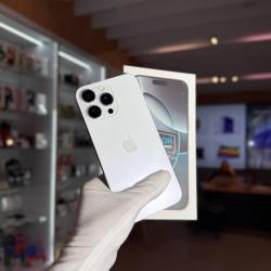 Смартфон Apple iPhone 16 Pro Max 256Гб "белый титан" б/у