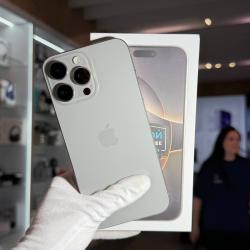 Смартфон Apple iPhone 16 Pro Max 256Гб "натуральный титан" б/у
