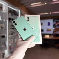 Смартфон Apple iPhone 11 128Гб зеленый б/у