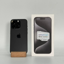 Смартфон Apple iPhone 15 Pro 256Гб "черный титан" б/у