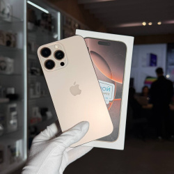 Смартфон Apple iPhone 16 Pro Max 256 Гб "песчаный титан" б/у
