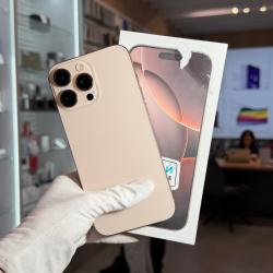 Смартфон Apple iPhone 16 Pro Max 512Гб "песчаный титан" б/у