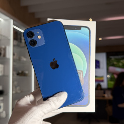 Смартфон Apple iPhone 12 64Гб синий б/у