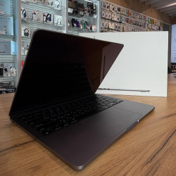 Ноутбук Apple MacBook Air 13" M2, 2022, 8Гб, 256Гб SSD, "серый космос" б/у