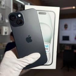 Смартфон Apple iPhone 15 256Гб черный б/у