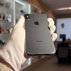 Смартфон Apple iPhone X 256Гб "серый космос" б/у