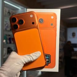 Смартфон Apple iPhone 17 Pro Max 256Гб оранжевый б/у
