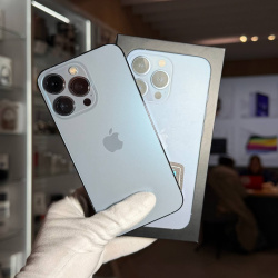 Смартфон Apple iPhone 13 Pro 256Гб небесно-голубой б/у