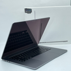 Ноутбук Apple MacBook Air 15&quot; M3 2024 8Гб, 512Гб SSD, &quot;серый космос&quot; б/у