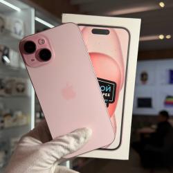 Смартфон Apple iPhone 15 128Гб розовый б/у