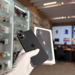 Смартфон Apple iPhone 11 128Гб черный б/у
