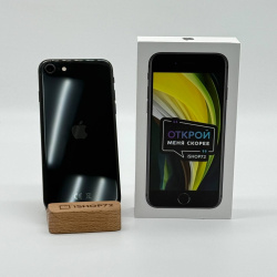 Смартфон Apple iPhone SE 2020 64Гб черный б/у