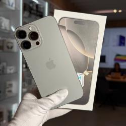 Смартфон Apple iPhone 16 Pro Max 256Гб "натуральный титан" б/у