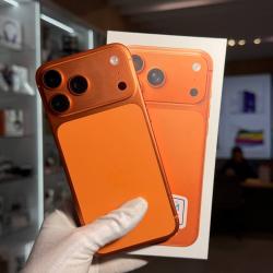 Смартфон Apple iPhone 17 Pro Max 256Гб eSIM оранжевый б/у