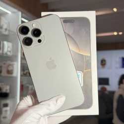 Смартфон Apple iPhone 16 Pro Max 256Гб "натуральный титан" б/у