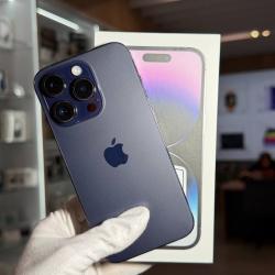 Смартфон Apple iPhone 14 Pro 256Гб "темно-фиолетовый" eSim б/у