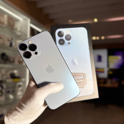 Смартфон Apple iPhone 13 Pro Max 256Гб "небесно-голубой" б/у