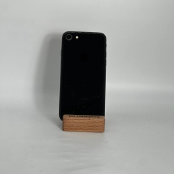 Смартфон Apple iPhone 8 64Гб черный б/у