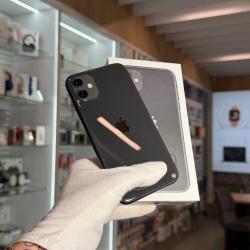 Смартфон Apple iPhone 11 128Гб черный б/у