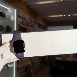 Apple Watch Series 11, 42 мм, корпус из алюминия серебристого цвета б/у