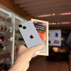 Смартфон Apple iPhone 14 128Гб голубой б/у