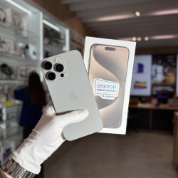 Смартфон Apple iPhone 15 Pro Max 256 Гб "натуральный титан" б/у