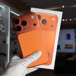 Смартфон Apple iPhone 17 Pro 512Гб оранжевый б/у