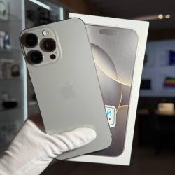 Смартфон Apple iPhone 16 Pro Max 256Гб "натуральный титан" б/у