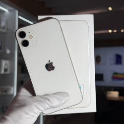 Смартфон Apple iPhone 11 256Гб  белый б/у