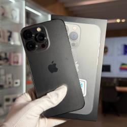 Смартфон Apple iPhone 13 Pro 256Гб графитовый б/у