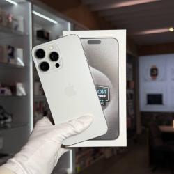 Смартфон Apple iPhone 15 Pro Max 256Гб "белый титан" б/у